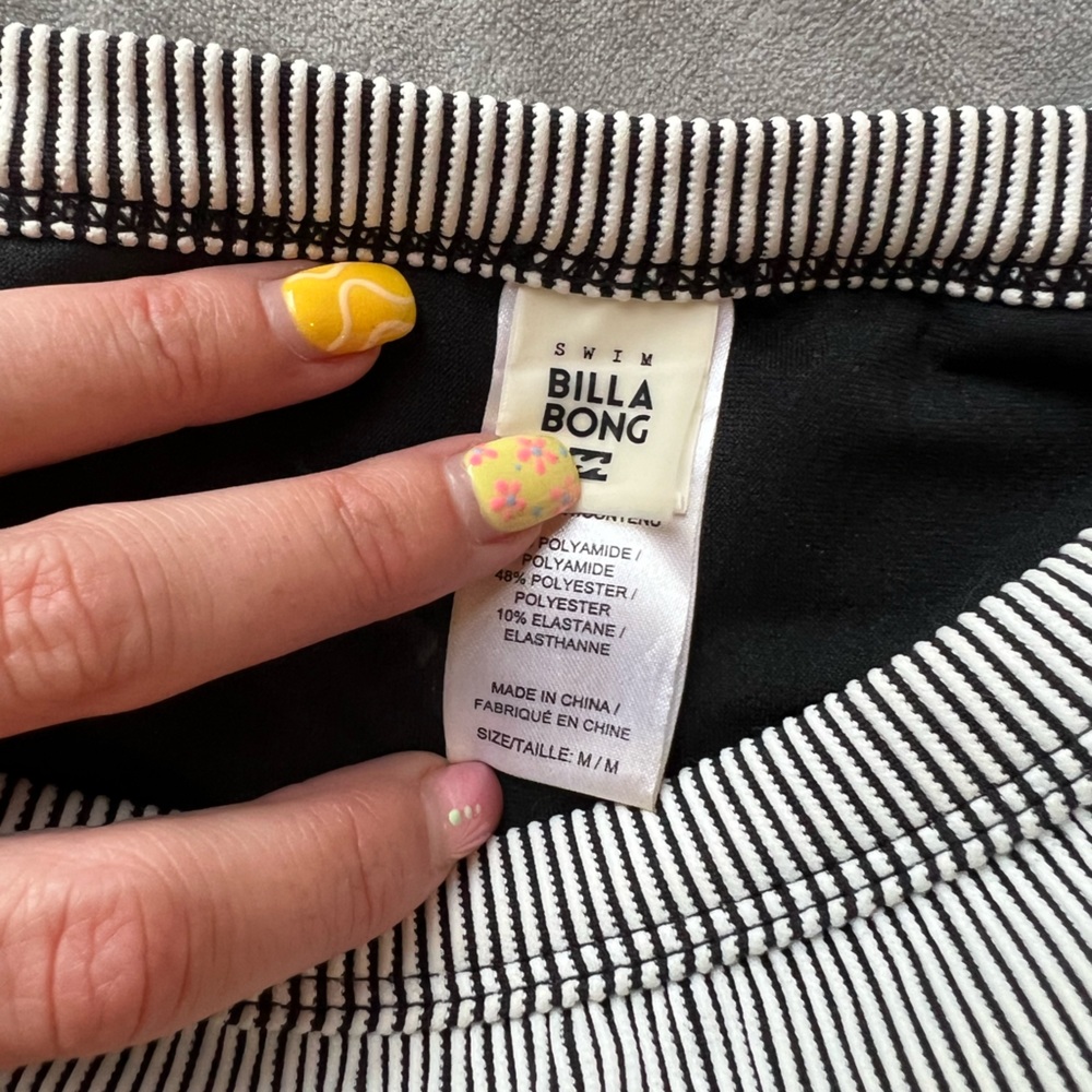 Billabong Mod Move Bikini With Two Different Bott… - image 4